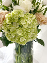 Load image into Gallery viewer, Premium Fresh Orchid Vase Arrangement