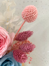 Load image into Gallery viewer, Wonderland Glass Dome