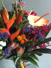 Load image into Gallery viewer, Tropicana Vase Arrangement