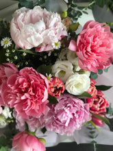 Load image into Gallery viewer, Peonia Meadow