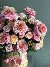 Load image into Gallery viewer, Bliss Bloom Box Rose