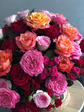 Load image into Gallery viewer, Bright Bliss Bloom Box Roses