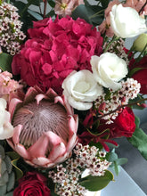 Load image into Gallery viewer, Premium Bloombox