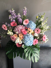 Load image into Gallery viewer, Floral Stand Congratulatory