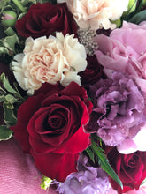 Load image into Gallery viewer, Strong Bouquet