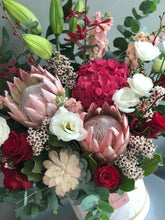 Load image into Gallery viewer, Premium Bloombox