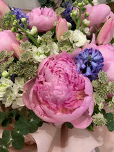 Load image into Gallery viewer, Pink Lush Peonies Bouquet