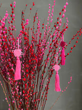Load image into Gallery viewer, Grandeur 龙年大吉 (Lóng nián dàjí) red &amp; sweet pink
