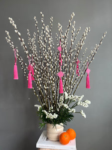 大吉 (dàjí) classic white with pink tassels