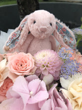 Load image into Gallery viewer, Blossom Bunny Fresh Flower Box Bunny
