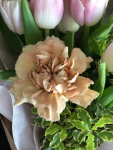 Load image into Gallery viewer, Sweet tulips bouquet
